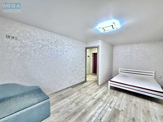 Продаж 1 кімнатної квартири (35/18/6), 7 пов. 9 пов. будинку, <a class="location-link" href="/kiev/" title="Недвижимость Київ">Київ</a>, <a class="location-link" href="/kiev/dneprovskij/" title="Недвижимость Дніпровський район">Дніпровський р-н</a>, Радужная ул., 13В (изображение 5)