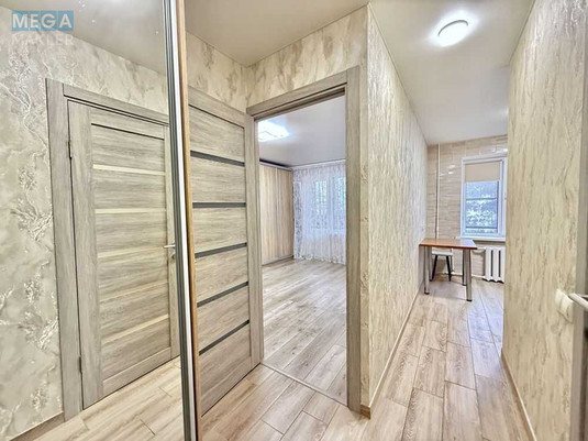 Продаж 1 кімнатної квартири (35/18/6), 7 пов. 9 пов. будинку, <a class="location-link" href="/kiev/" title="Недвижимость Київ">Київ</a>, <a class="location-link" href="/kiev/dneprovskij/" title="Недвижимость Дніпровський район">Дніпровський р-н</a>, Радужная ул., 13В (изображение 7)