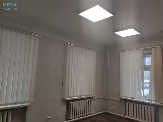 Оренда комерційної нерухомості, 224,30&nbsp;кв.м, под офис, <a class="location-link" href="/kiev/" title="Недвижимость Київ">Київ</a>, <a class="location-link" href="/kiev/solomenskij/" title="Недвижимость Солом'янський район">Солом'янський р-н</a>, Качалова ул., 5 (изображение 2)