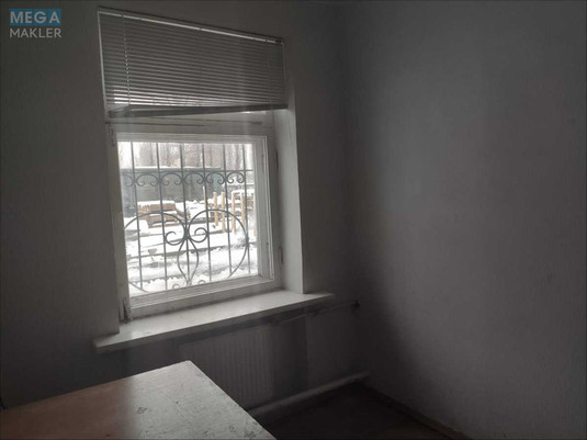 Оренда комерційної нерухомості, 224,30&nbsp;кв.м, под офис, <a class="location-link" href="/kiev/" title="Недвижимость Київ">Київ</a>, <a class="location-link" href="/kiev/solomenskij/" title="Недвижимость Солом'янський район">Солом'янський р-н</a>, Качалова ул., 5 (изображение 10)