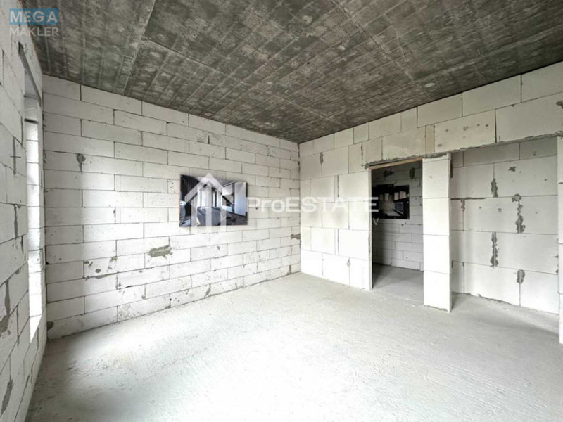 Продаж дома, 3&nbsp;поверху, 110&nbsp;кв.м, 4&nbsp;кімнати, ділянка 1&nbsp;сотка, <a class="location-link" href="/kiev/" title="Недвижимость Київ">Київ</a>, <a class="location-link" href="/kiev/solomenskij/" title="Недвижимость Солом'янський район">Солом'янський р-н</a>, Смерекова вул., 16 (изображение 8)