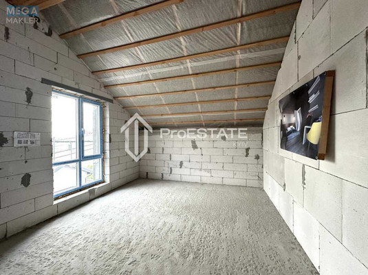 Продаж дома, 3&nbsp;поверху, 110&nbsp;кв.м, 4&nbsp;кімнати, ділянка 1&nbsp;сотка, <a class="location-link" href="/kiev/" title="Недвижимость Київ">Київ</a>, <a class="location-link" href="/kiev/solomenskij/" title="Недвижимость Солом'янський район">Солом'янський р-н</a>, Смерекова вул., 16 (изображение 13)