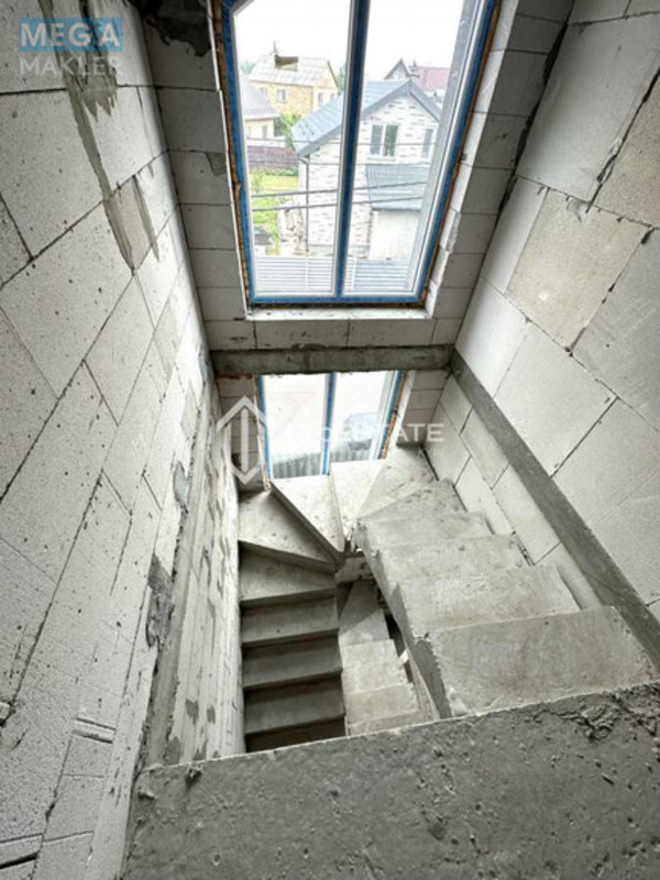 Продаж дома, 3&nbsp;поверху, 110&nbsp;кв.м, 4&nbsp;кімнати, ділянка 1&nbsp;сотка, <a class="location-link" href="/kiev/" title="Недвижимость Київ">Київ</a>, <a class="location-link" href="/kiev/solomenskij/" title="Недвижимость Солом'янський район">Солом'янський р-н</a>, Смерекова вул., 16 (изображение 16)