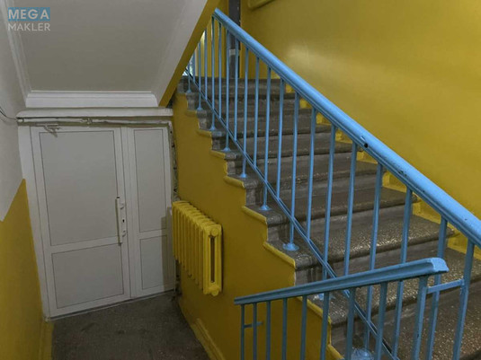 Продаж 1 кімнатної квартири (35/18/7), 3 пов. 5 пов. будинку, <a class="location-link" href="/dnepropetrovsk/" title="Недвижимость Дніпра">Дніпро</a>, Незалежності, 1 (изображение 2)