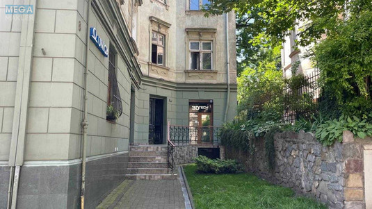 Продаж комерційної нерухомості, 65&nbsp;кв.м, под магазин, <a class="location-link" href="/lviv/" title="Недвижимость Львів">Львів</a>, <a class="location-link" href="/lviv/galickij/" title="Недвижимость Галицький район">Галицький р-н</a>, Вербицького (изображение 5)