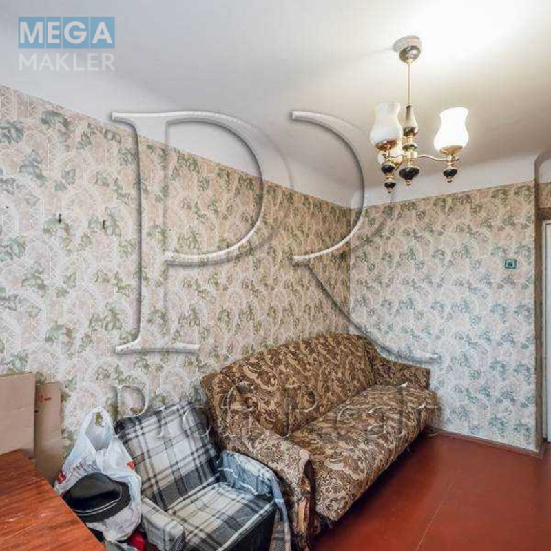 Продаж 3 кімнатної квартири (68/41/8), 8 пов. 9 пов. будинку, <a class="location-link" href="/kiev/" title="Недвижимость Київ">Київ</a>, <a class="location-link" href="/kiev/dneprovskij/" title="Недвижимость Дніпровський район">Дніпровський р-н</a>, Хорольська вулиця, 10 (изображение 8)