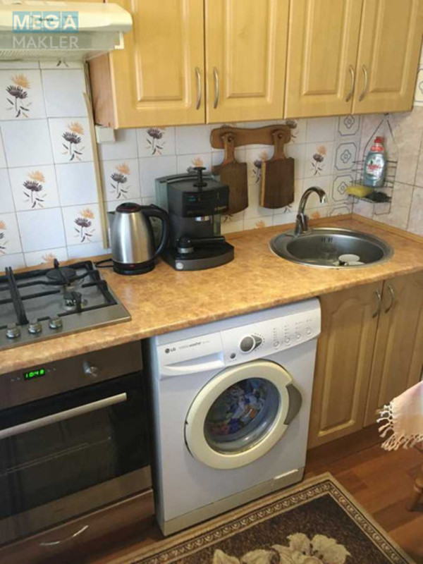 Оренда 3 кімнатної квартири, <a class="location-link" href="/kiev/" title="Недвижимость Київ">Київ</a>, <a class="location-link" href="/kiev/obolonskij/" title="Недвижимость Оболонський район">Оболонський р-н</a>, Архипенка Олександра вул., 8 (изображение 2)