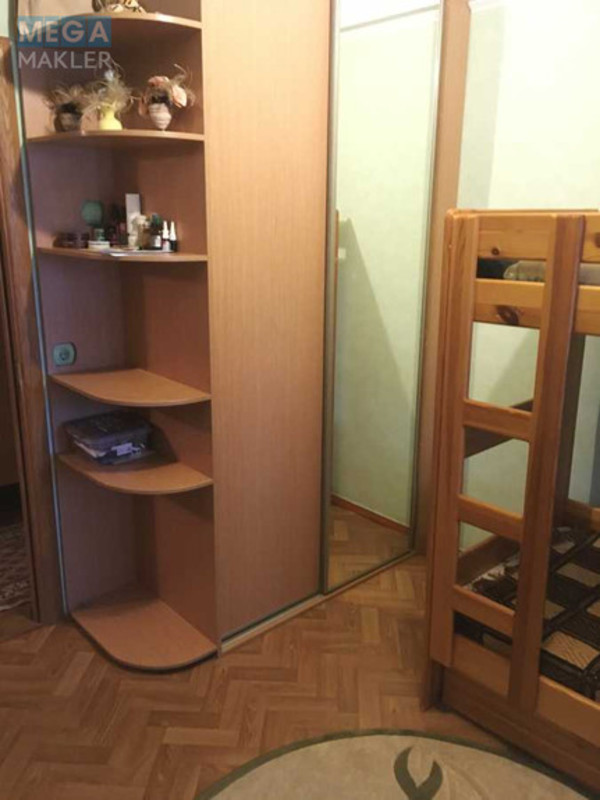 Оренда 3 кімнатної квартири, <a class="location-link" href="/kiev/" title="Недвижимость Київ">Київ</a>, <a class="location-link" href="/kiev/obolonskij/" title="Недвижимость Оболонський район">Оболонський р-н</a>, Архипенка Олександра вул., 8 (изображение 12)