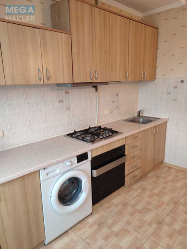 Оренда 2 кімнатної квартири, <a class="location-link" href="/kiev/" title="Недвижимость Київ">Київ</a>, <a class="location-link" href="/kiev/pecherskij/" title="Недвижимость Печерський район">Печерський р-н</a>, Леси Украинки бульв., 36Б (изображение 13)