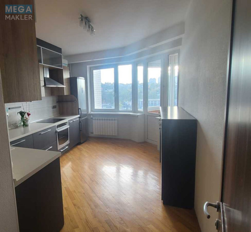 Продаж 3 кімнатної квартири (103/56/15), 15 пов. 16 пов. будинку, <a class="location-link" href="/kiev/" title="Недвижимость Київ">Київ</a>, <a class="location-link" href="/kiev/goloseevskij/" title="Недвижимость Голосіївський район">Голосіївський р-н</a>, Гайдара вул., 27 (изображение 4)