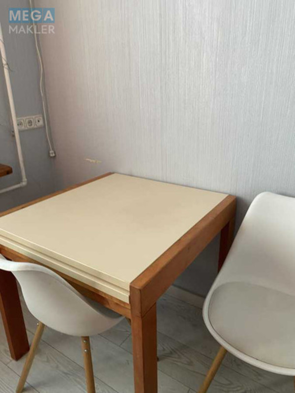 Оренда 2 кімнатної квартири, <a class="location-link" href="/kiev/" title="Недвижимость Київ">Київ</a>, <a class="location-link" href="/kiev/podolskij/" title="Недвижимость Подольский район">Подольский р-н</a>, Академіка Заболотного вул., 102 (изображение 12)