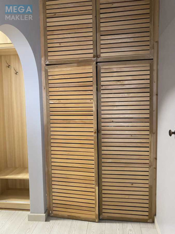 Оренда 2 кімнатної квартири, <a class="location-link" href="/kiev/" title="Недвижимость Київ">Київ</a>, <a class="location-link" href="/kiev/podolskij/" title="Недвижимость Подольский район">Подольский р-н</a>, Академіка Заболотного вул., 102 (изображение 13)