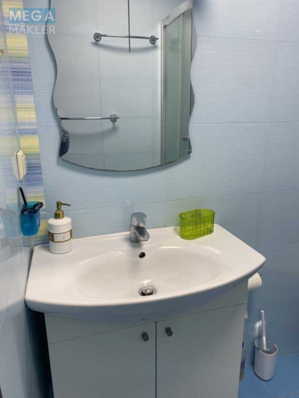 Оренда 2 кімнатної квартири, <a class="location-link" href="/kiev/" title="Недвижимость Київ">Київ</a>, <a class="location-link" href="/kiev/goloseevskij/" title="Недвижимость Голосіївський район">Голосіївський р-н</a>, Василя Касіяна вул., 2/1 (изображение 6)