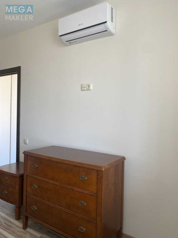 Оренда 2 кімнатної квартири, <a class="location-link" href="/kiev/" title="Недвижимость Київ">Київ</a>, <a class="location-link" href="/kiev/goloseevskij/" title="Недвижимость Голосіївський район">Голосіївський р-н</a>, Василя Касіяна вул., 2/1 (изображение 11)