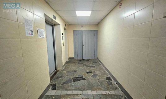 Продаж 1 кімнатної квартири (33/16/8), 13 пов. 16 пов. будинку, <a class="location-link" href="/kiev/" title="Недвижимость Київ">Київ</a>, <a class="location-link" href="/kiev/svyatoshinskij/" title="Недвижимость Святошинський район">Святошинський р-н</a>, Победы просп., 95 (изображение 13)