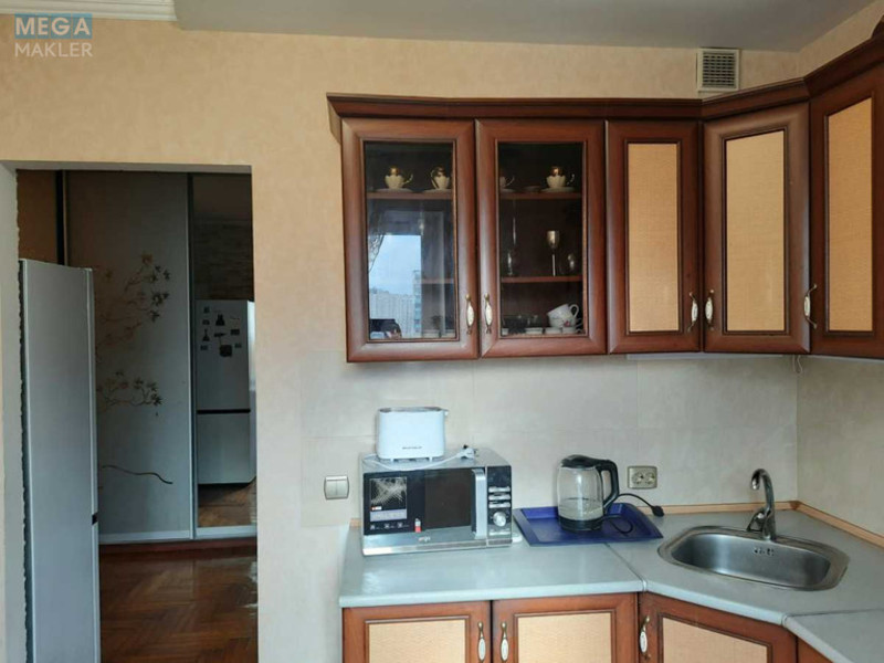 Оренда 1 кімнатної квартири, <a class="location-link" href="/kiev/" title="Недвижимость Київ">Київ</a>, <a class="location-link" href="/kiev/darnickij/" title="Недвижимость Дарницький район">Дарницький р-н</a>, Петра Григоренка просп., 7А (изображение 10)