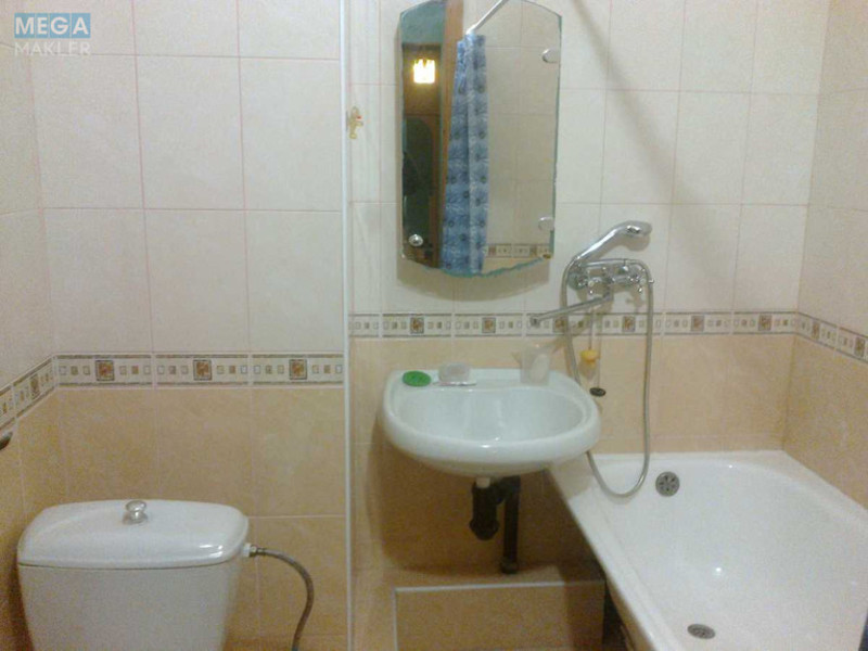 Оренда 1 кімнатної квартири, <a class="location-link" href="/kiev/" title="Недвижимость Київ">Київ</a>, <a class="location-link" href="/kiev/svyatoshinskij/" title="Недвижимость Святошинский район">Святошинский р-н</a>, Владимира Маяковского просп., 91в (изображение 6)