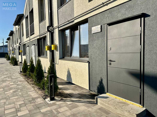 Продаж дома, 2&nbsp;поверху, 71&nbsp;кв.м, 3&nbsp;кімнати, ділянка 1&nbsp;сотка, <a class="location-link" href="/gatnoe/" title="Недвижимость Гатне">Гатне</a>, <a class="location-link" href="/gatnoe/svyatoshinskij/" title="Недвижимость Святошинский район">Святошинский р-н</a>, Святопетровського, 34 (изображение 3)