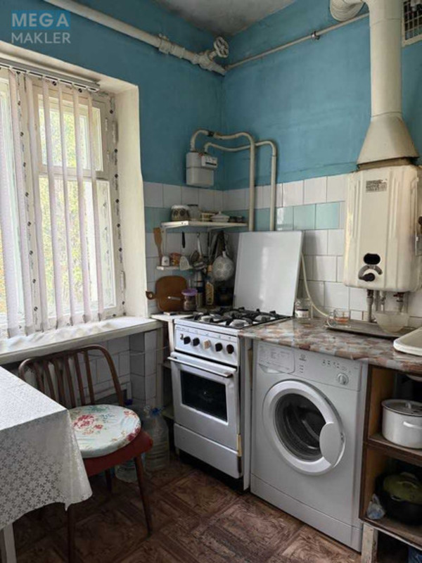 Оренда 3 кімнатної квартири, <a class="location-link" href="/odessa/" title="Недвижимость Одеса">Одеса</a>, <a class="location-link" href="/odessa/primorskij/" title="Недвижимость Приморський район">Приморський р-н</a>, Фонтанская дорога, 12/8 (изображение 4)