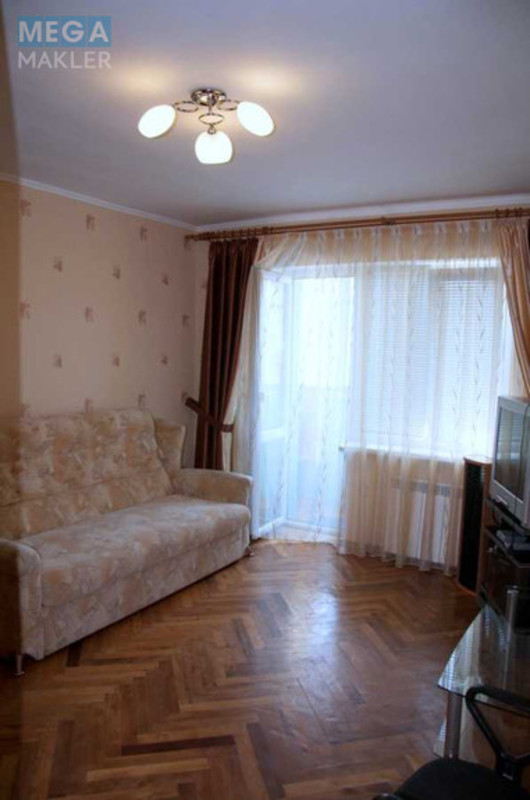 Оренда 1 кімнатної квартири, <a class="location-link" href="/kiev/" title="Недвижимость Київ">Київ</a>, <a class="location-link" href="/kiev/goloseevskij/" title="Недвижимость Голосіївський район">Голосіївський р-н</a>, Дмитра Луценка вул., 1б (изображение 8)