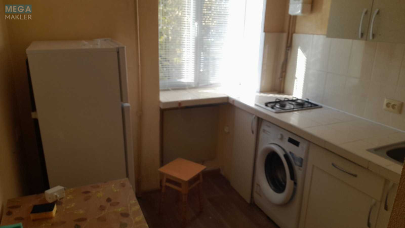 Оренда 1 кімнатної квартири, <a class="location-link" href="/dneprodzerzhinsk/" title="Недвижимость Кам'янське">Каменское</a>, Свободы, 101 (изображение 2)