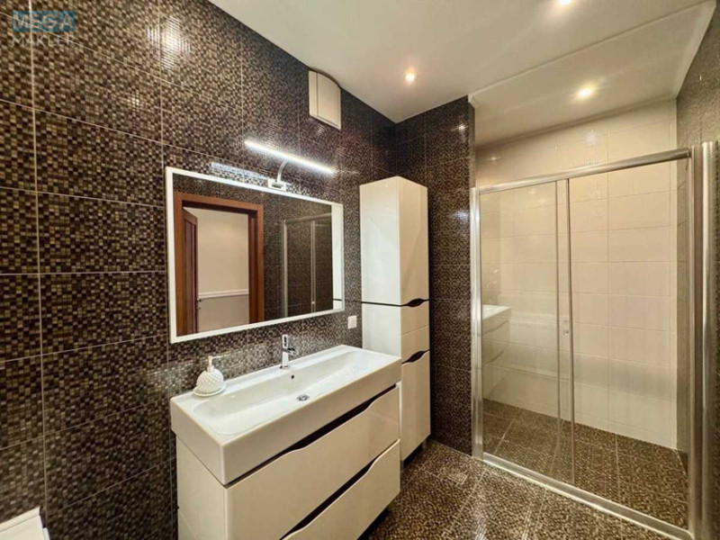 Продаж 4 кімнатної квартири (146/92/16), 9 пов. 22 пов. будинку, <a class="location-link" href="/kiev/" title="Недвижимость Київ">Київ</a>, <a class="location-link" href="/kiev/dneprovskij/" title="Недвижимость Дніпровський район">Дніпровський р-н</a>, Раисы Окипной ул., 10 (изображение 17)