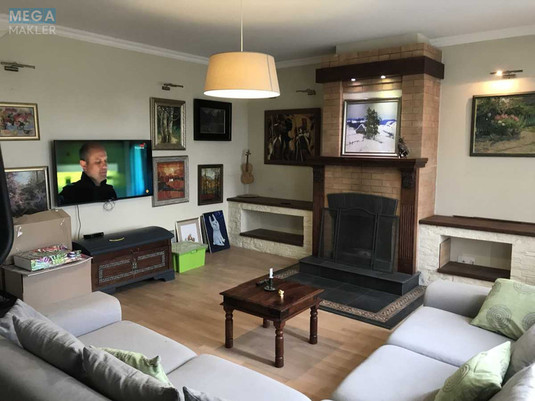 Продаж дома, 2&nbsp;поверху, 408&nbsp;кв.м, 7&nbsp;кімнат, ділянка 3&nbsp;сотки, <a class="location-link" href="/kiev/" title="Недвижимость Київ">Київ</a>, <a class="location-link" href="/kiev/goloseevskij/" title="Недвижимость Голосіївський район">Голосіївський р-н</a>, Добрый Путь ул., 63 (изображение 14)