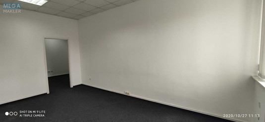 Оренда комерційної нерухомості, 36&nbsp;кв.м, под офис, <a class="location-link" href="/kiev/" title="Недвижимость Київ">Київ</a>, <a class="location-link" href="/kiev/podolskij/" title="Недвижимость Подольский район">Подольский р-н</a>, Викентия Хвойки ул., 18/14 (изображение 4)