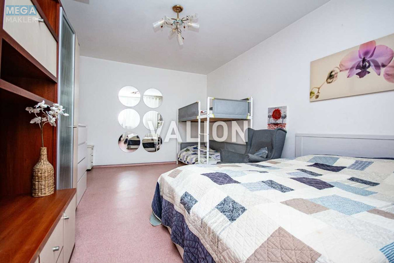 Продаж 2 кімнатної квартири (60/30,6/9,2), 10 пов. 16 пов. будинку, <a class="location-link" href="/kiev/" title="Недвижимость Київ">Київ</a>, <a class="location-link" href="/kiev/darnickij/" title="Недвижимость Дарницький район">Дарницький р-н</a>, Вишняківська вул., 5 (изображение 2)