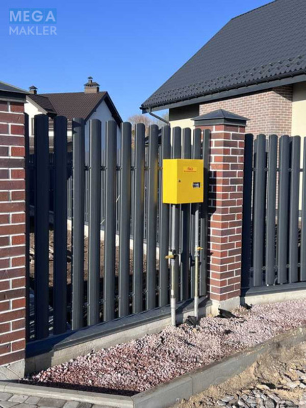 Продаж дома, 2&nbsp;поверху, 210&nbsp;кв.м, 5&nbsp;кімнат, ділянка 7&nbsp;соток, <a class="location-link" href="/schastlivoe-selo-kv/" title="Недвижимость Щасливі">Щасливе</a>, Константиновская (изображение 4)