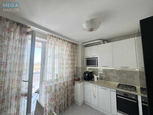 Продаж 1 кімнатної квартири (40/15/9), 5 пов. 5 пов. будинку, <a class="location-link" href="/bucha/" title="Недвижимость Буча">Буча</a>, <a class="location-link" href="/bucha/podolskij/" title="Недвижимость Подольский район">Подольский р-н</a>, вул. Бориса Гмирі, 9 (изображение 16)