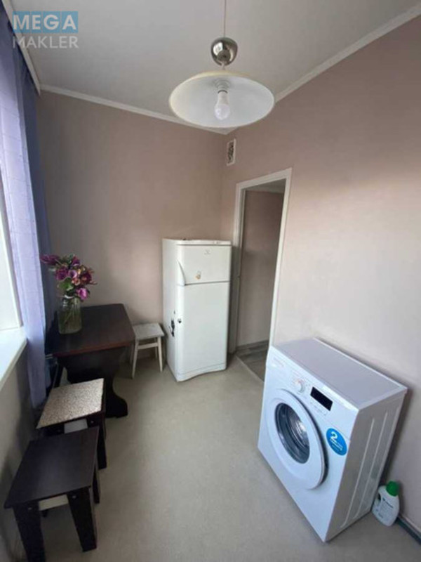 Оренда 1 кімнатної квартири, <a class="location-link" href="/kiev/" title="Недвижимость Київ">Київ</a>, <a class="location-link" href="/kiev/darnickij/" title="Недвижимость Дарницький район">Дарницький р-н</a>, Архитектора Вербицкого ул., 22/1 (изображение 6)