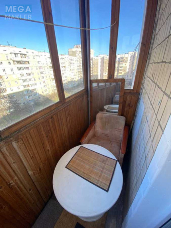 Оренда 1 кімнатної квартири, <a class="location-link" href="/kiev/" title="Недвижимость Київ">Київ</a>, <a class="location-link" href="/kiev/darnickij/" title="Недвижимость Дарницький район">Дарницький р-н</a>, Архитектора Вербицкого ул., 22/1 (изображение 13)