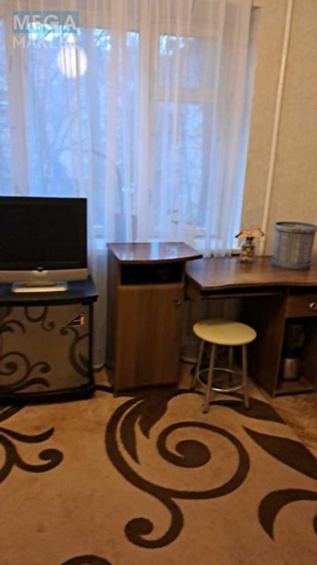 Оренда 1 кімнатної квартири, <a class="location-link" href="/kiev/" title="Недвижимость Київ">Київ</a>, <a class="location-link" href="/kiev/solomenskij/" title="Недвижимость Солом'янський район">Солом'янський р-н</a>, Леваневського вул., 4 (изображение 2)