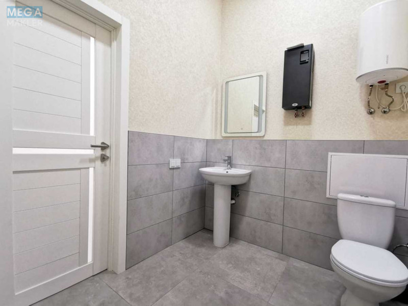 Оренда комерційної нерухомості, 61&nbsp;кв.м, <a class="location-link" href="/kiev/" title="Недвижимость Київ">Київ</a>, <a class="location-link" href="/kiev/goloseevskij/" title="Недвижимость Голосіївський район">Голосіївський р-н</a>, Валерія Лобановського просп., 144 (изображение 6)