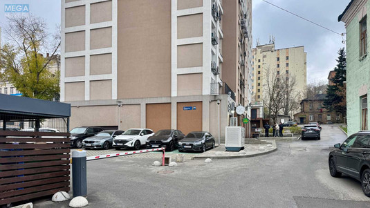 Оренда комерційної нерухомості, 61&nbsp;кв.м, <a class="location-link" href="/kiev/" title="Недвижимость Київ">Київ</a>, <a class="location-link" href="/kiev/goloseevskij/" title="Недвижимость Голосіївський район">Голосіївський р-н</a>, Валерія Лобановського просп., 144 (изображение 7)