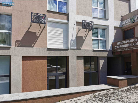 Оренда комерційної нерухомості, 61&nbsp;кв.м, <a class="location-link" href="/kiev/" title="Недвижимость Київ">Київ</a>, <a class="location-link" href="/kiev/goloseevskij/" title="Недвижимость Голосіївський район">Голосіївський р-н</a>, Валерія Лобановського просп., 144 (изображение 9)