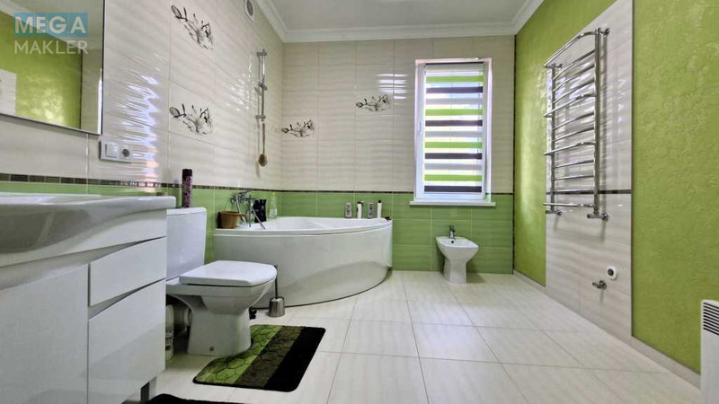 Продаж дома, 3&nbsp;поверху, 296&nbsp;кв.м, 7&nbsp;кімнат, ділянка 12&nbsp;соток, <a class="location-link" href="/mihajlovka-rubezhovka/" title="Недвижимость Михайлівка-Рубежівка">Михайлівка-Рубежівка</a>, <a class="location-link" href="/mihajlovka-rubezhovka/desnyanskij/" title="Недвижимость Деснянский район">Деснянский р-н</a>, Абрикосова (изображение 15)