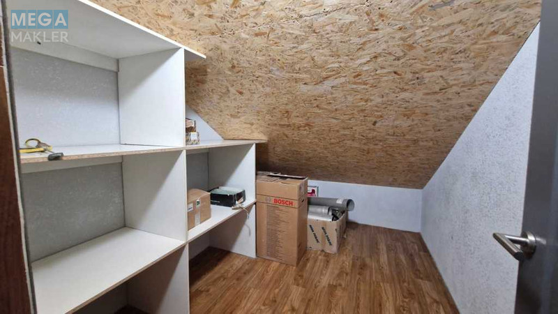 Продаж дома, 3&nbsp;поверху, 296&nbsp;кв.м, 7&nbsp;кімнат, ділянка 12&nbsp;соток, <a class="location-link" href="/mihajlovka-rubezhovka/" title="Недвижимость Михайлівка-Рубежівка">Михайлівка-Рубежівка</a>, <a class="location-link" href="/mihajlovka-rubezhovka/desnyanskij/" title="Недвижимость Деснянский район">Деснянский р-н</a>, Абрикосова (изображение 21)