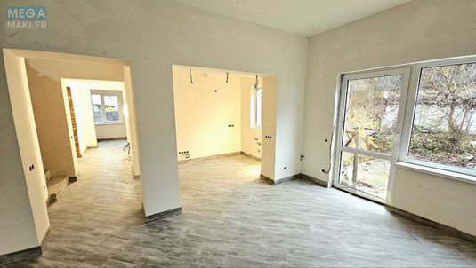 Продаж дома, 2&nbsp;поверху, 163&nbsp;кв.м, 5&nbsp;кімнат, ділянка 7&nbsp;соток, <a class="location-link" href="/irpen/" title="Недвижимость Ірпінь">Ірпінь</a>, Лінія 5, 5 (изображение 5)