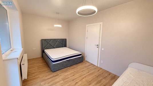 Продаж дома, 2&nbsp;поверху, 81&nbsp;кв.м, 3&nbsp;кімнати, ділянка 1&nbsp;сотка, <a class="location-link" href="/novoe-selo-kv/" title="Недвижимость Нове">Нове</a>, Мазепи, 31 (изображение 5)