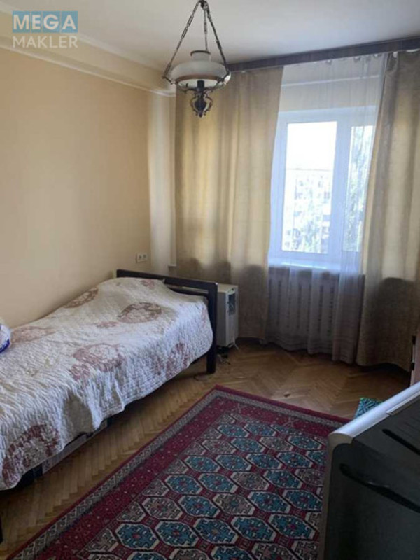 Оренда 3 кімнатної квартири, <a class="location-link" href="/kiev/" title="Недвижимость Київ">Київ</a>, <a class="location-link" href="/kiev/dneprovskij/" title="Недвижимость Дніпровський район">Дніпровський р-н</a>, Ентузіастів вул., 3/1 (изображение 2)