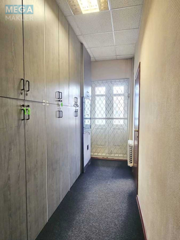Оренда комерційної нерухомості, 228&nbsp;кв.м, под офис, <a class="location-link" href="/kiev/" title="Недвижимость Київ">Київ</a>, <a class="location-link" href="/kiev/pecherskij/" title="Недвижимость Печерський район">Печерський р-н</a>, Іоанна Павла ІІ вул. (изображение 12)