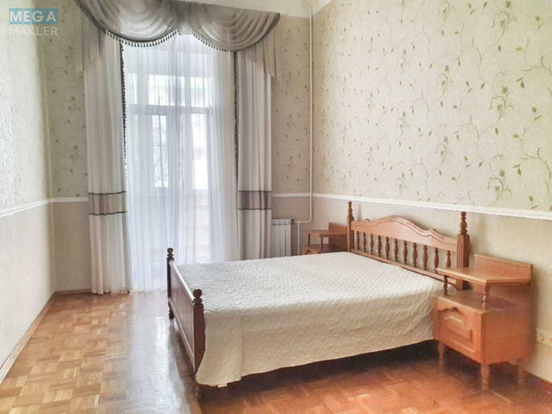 Продаж 3 кімнатної квартири (75/50/15), 2 пов. 4 пов. будинку, <a class="location-link" href="/kiev/" title="Недвижимость Київ">Київ</a>, <a class="location-link" href="/kiev/svyatoshinskij/" title="Недвижимость Святошинский район">Святошинский р-н</a>, Саксаганского ул., 41В (изображение 5)