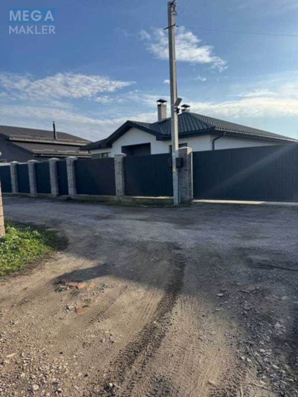 Продаж дома, 1&nbsp; поверх, 105&nbsp;кв.м, 3&nbsp;кімнати, ділянка 5&nbsp;соток, <a class="location-link" href="/borispol/" title="Недвижимость Бориспіль">Бориспіль</a>, Братів Шило, 25 (изображение 13)