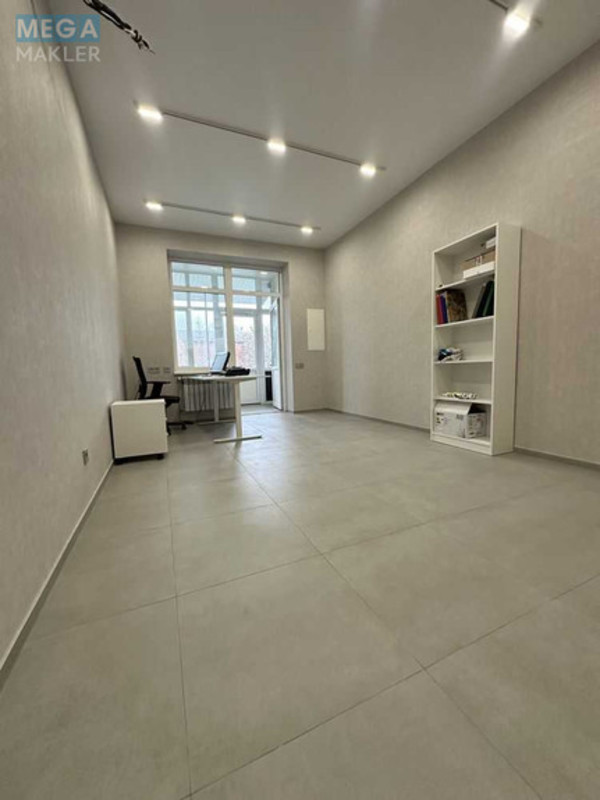 Оренда комерційної нерухомості, 30&nbsp;кв.м, под магазин, <a class="location-link" href="/brovary/" title="Недвижимость Бровари">Бровари</a>, Чубинського, 3 (изображение 2)