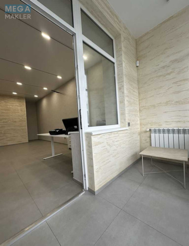 Оренда комерційної нерухомості, 30&nbsp;кв.м, под магазин, <a class="location-link" href="/brovary/" title="Недвижимость Бровари">Бровари</a>, Чубинського, 3 (изображение 3)