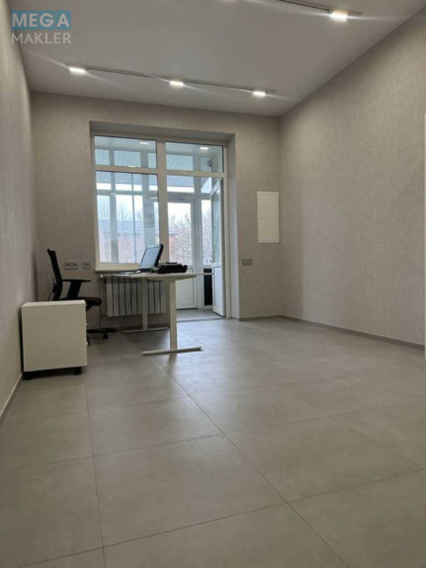 Оренда комерційної нерухомості, 30&nbsp;кв.м, под магазин, <a class="location-link" href="/brovary/" title="Недвижимость Бровари">Бровари</a>, Чубинського, 3 (изображение 5)