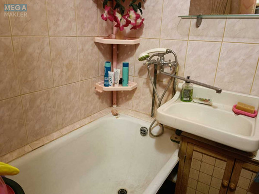 Оренда 1 кімнатної квартири, <a class="location-link" href="/kiev/" title="Недвижимость Київ">Київ</a>, <a class="location-link" href="/kiev/shevchenkovskij/" title="Недвижимость Шевченківський район">Шевченківський р-н</a>, Берестейський просп., 19 (изображение 8)