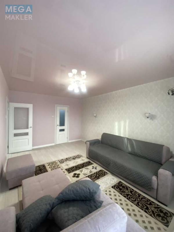 Оренда 2 кімнатної квартири, <a class="location-link" href="/kiev/" title="Недвижимость Київ">Київ</a>, <a class="location-link" href="/kiev/podolskij/" title="Недвижимость Подільський район">Подільський р-н</a>, Сергея Данченко ул., 1 (изображение 6)